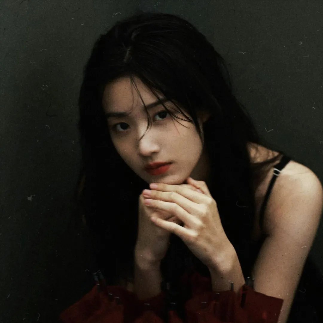 小鱼莉莉